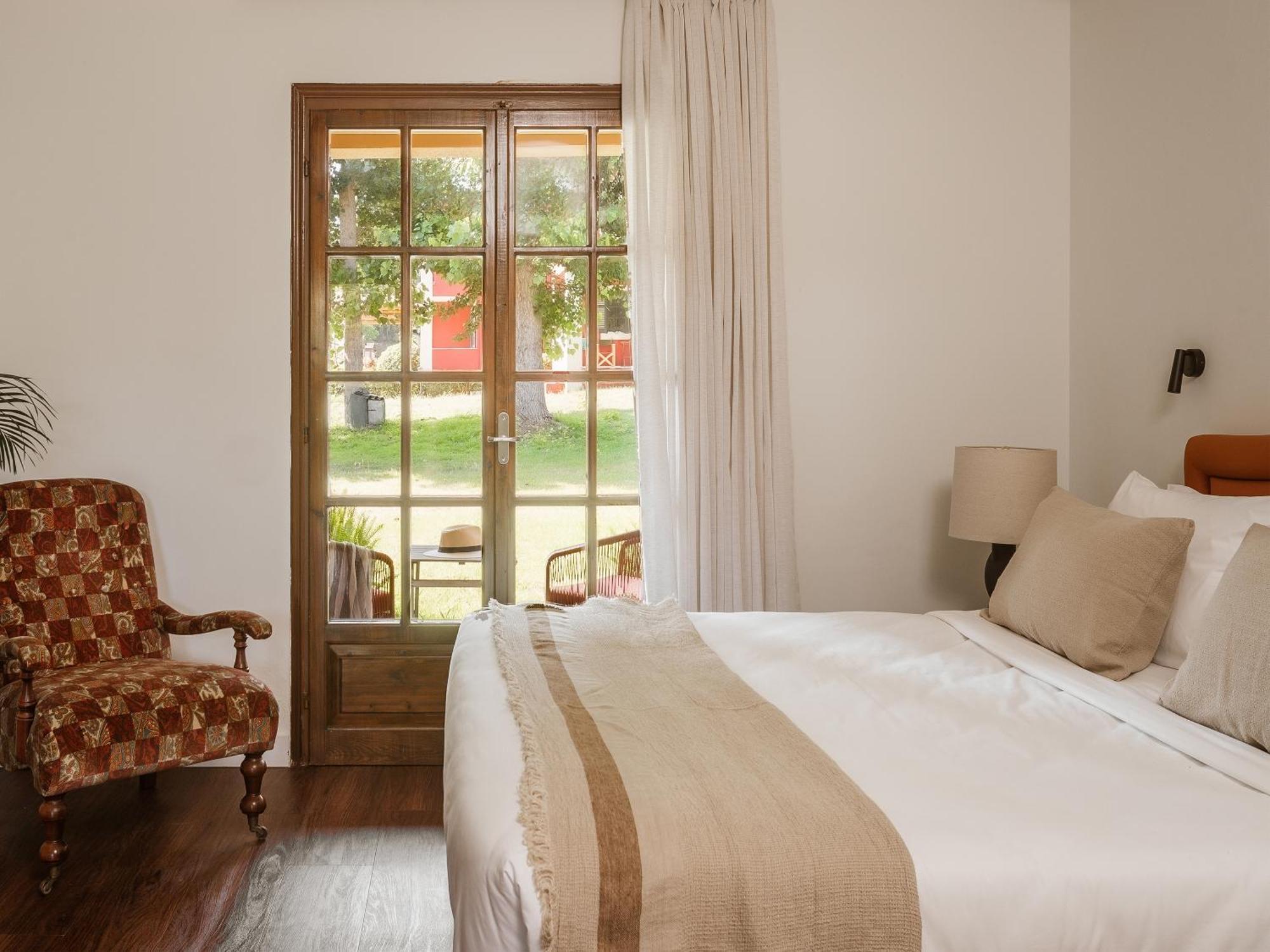 Family Interconnecting Apartment with Veranda